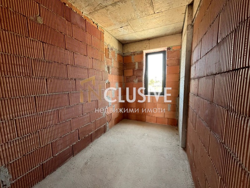 In vendita  Casa Varna , Pristanishte Varna , 270 mq | 32352677 - Immagine [14]