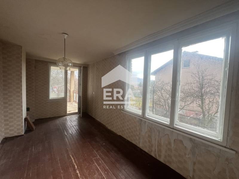 Продава КЪЩА, с. Долна Диканя, област Перник, снимка 10 - Къщи - 53175478