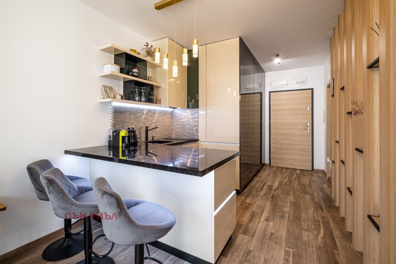 Продава 1-СТАЕН в град Варна, к.к. Св.Св. Константин и Елена - 52 кв.м / 207 000 € » 404 856.81 лв., СЪН РИЪЛ