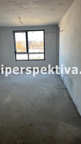 1 dormitorio Jristo Smirnenski, Plovdiv 1