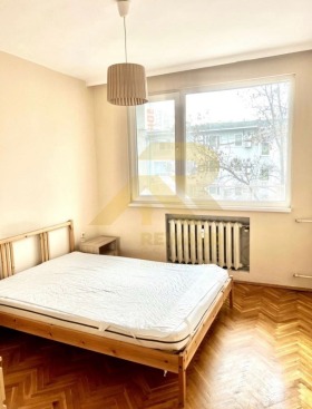 ������� 3-����� | Imot.bg � ����� ������ 8