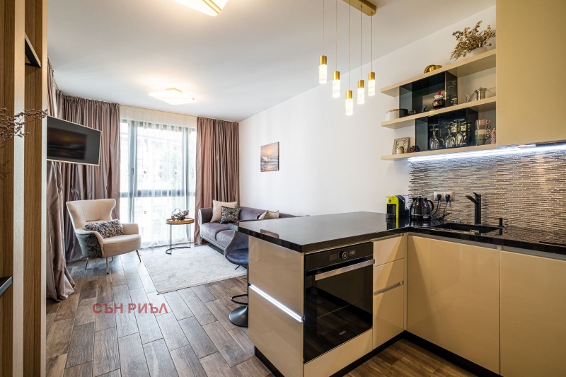 Продава 1-СТАЕН, гр. Варна, к.к. Св.Св. Константин и Елена, снимка 4 - Апартаменти - 53200897