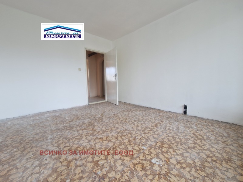 À venda  2 quartos Ruse , Tcharodeika - Iug , 82 m² | 77643136 - imagem [5]