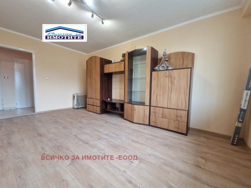 Na prodej  2 ložnice Ruse , Čarodejka - Jug , 82 m2 | 77643136 - obraz [2]