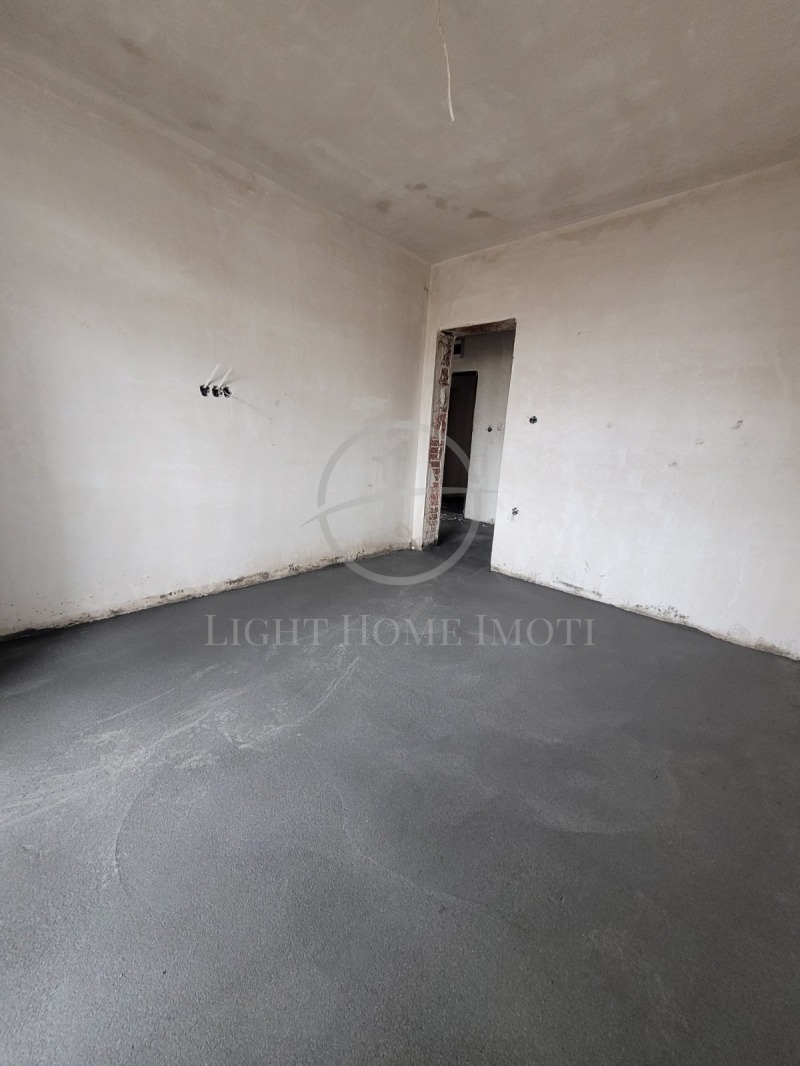 Продава 3-СТАЕН, гр. Пловдив, Остромила, снимка 4 - Апартаменти - 52384286