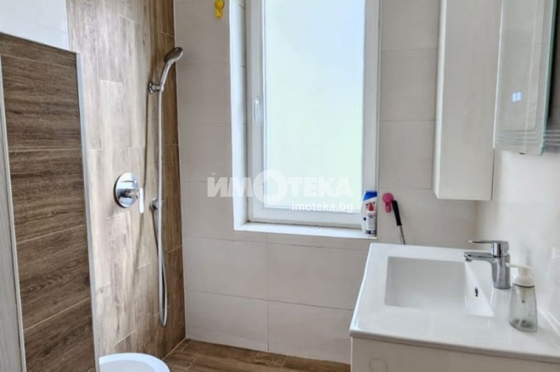 En venta  Casa región Sofia , Kostenets , 140 metros cuadrados | 12211400 - imagen [6]