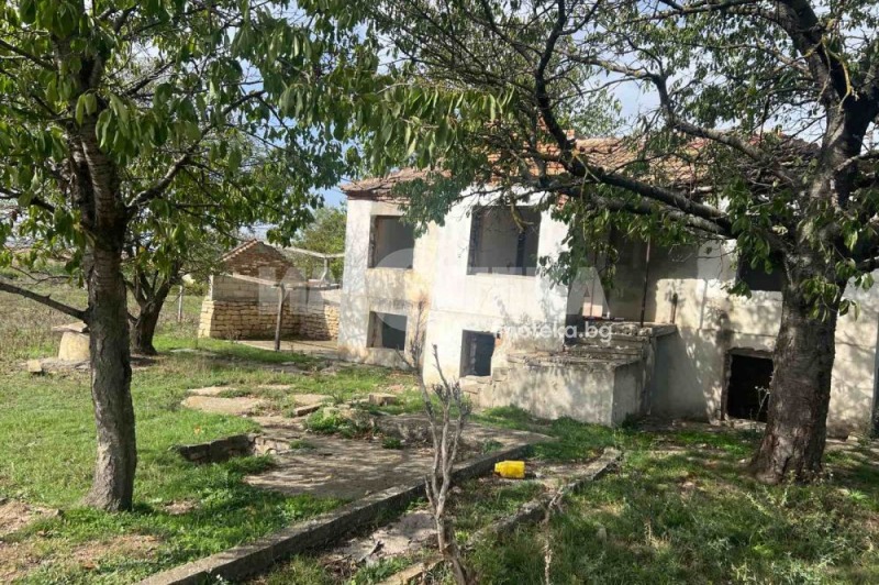 Продава КЪЩА в област Варна, с. Ветрино - 53 кв.м / 36 000 € » 70 409.88 лв., ИМОТЕКА