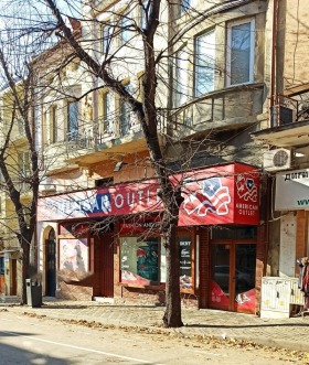 Продажба на магазини в град Варна - изображение 18 