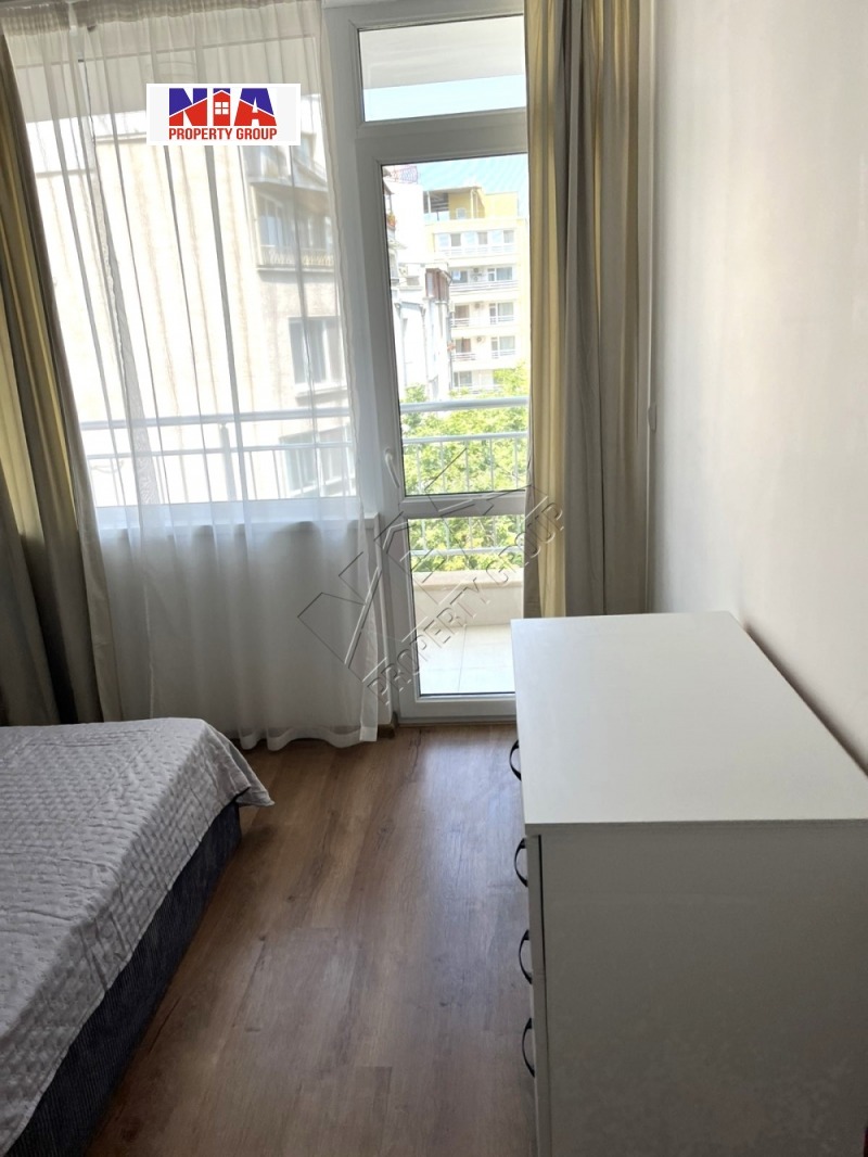 Продава 2-СТАЕН, гр. Бургас, Лазур, снимка 5 - Апартаменти - 53523832