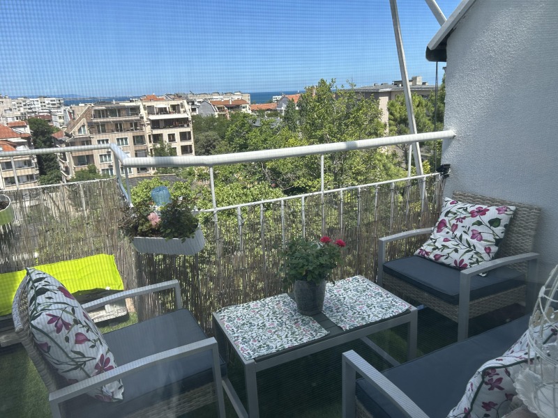 Продава  3-стаен град Бургас , Лазур , 61 кв.м | 38990570 - изображение [2]