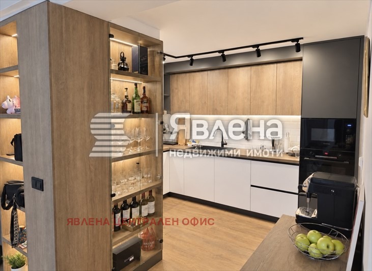 Продава 4-СТАЕН, гр. София, Иван Вазов, снимка 4 - Апартаменти - 56109462