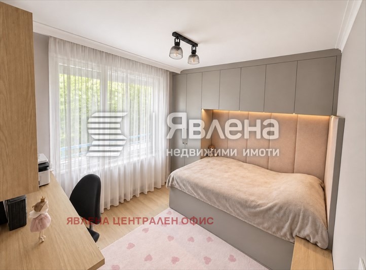 Продава 4-СТАЕН, гр. София, Иван Вазов, снимка 6 - Апартаменти - 56109462