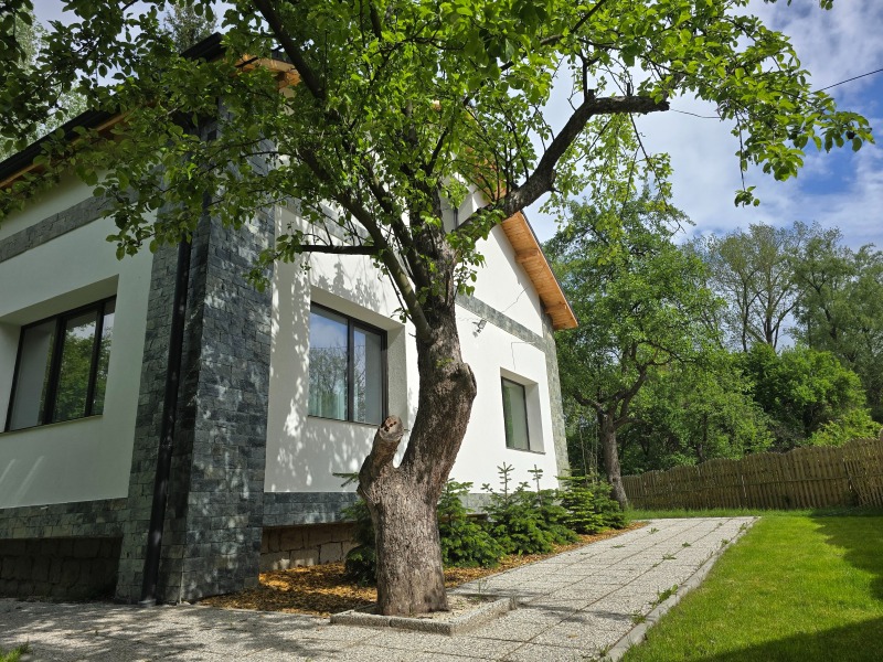 Продава КЪЩА, гр. София, Витоша, снимка 3 - Къщи - 52806461