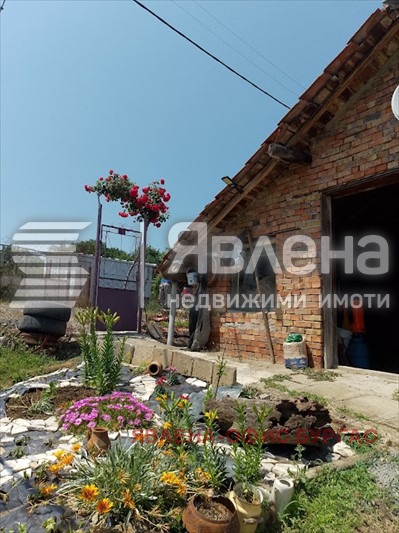Продава КЪЩА, с. Изгрев, област Бургас, снимка 4 - Къщи - 56510205