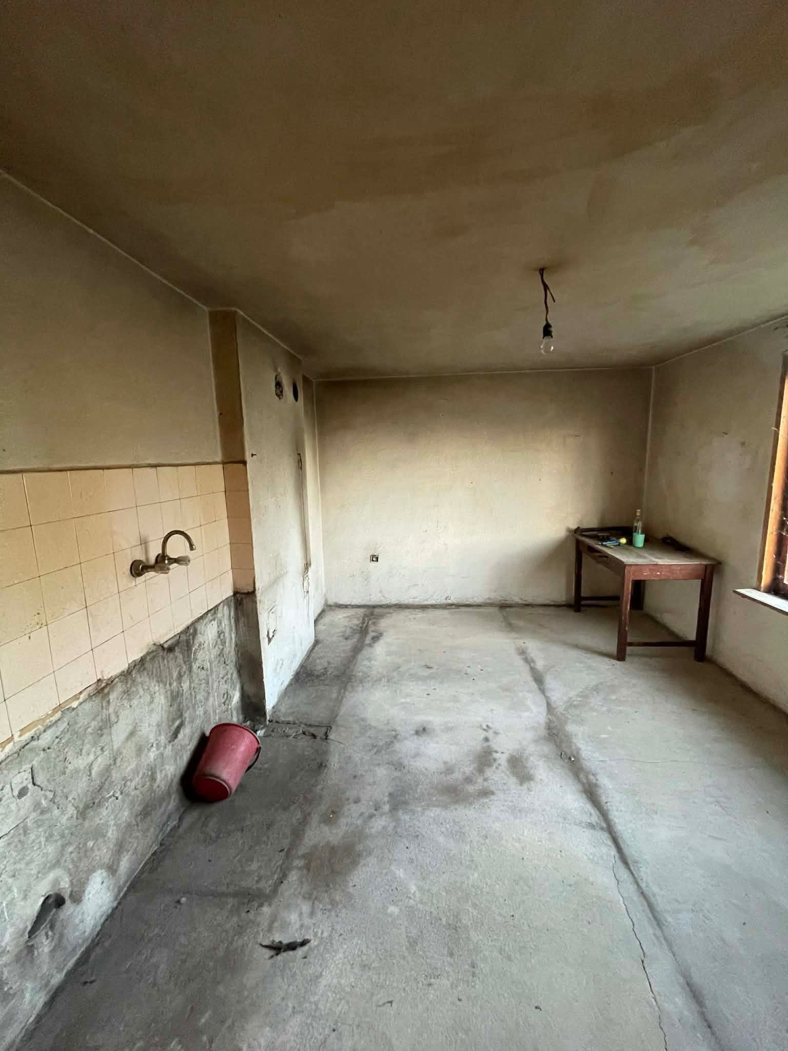 Продава КЪЩА, гр. Брезово, област Пловдив, снимка 2 - Къщи - 53875462