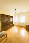 Продава МНОГОСТАЕН, град Бургас, Център • 250000 € / 488957.50 лв. • 79953555 7