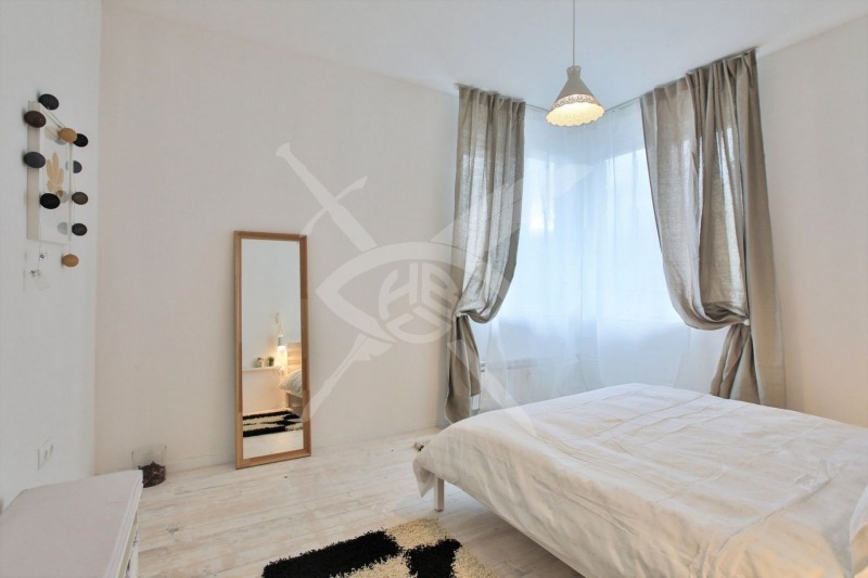 Продава 3-СТАЕН, гр. София, Център, снимка 5 - Апартаменти - 53343198