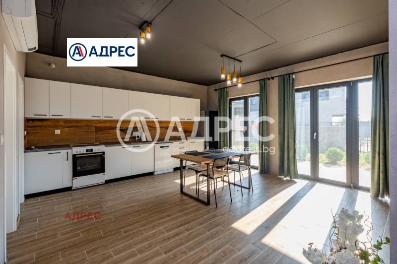 Продава КЪЩА, гр. Варна, Свети Никола, снимка 10 - Къщи - 53009931