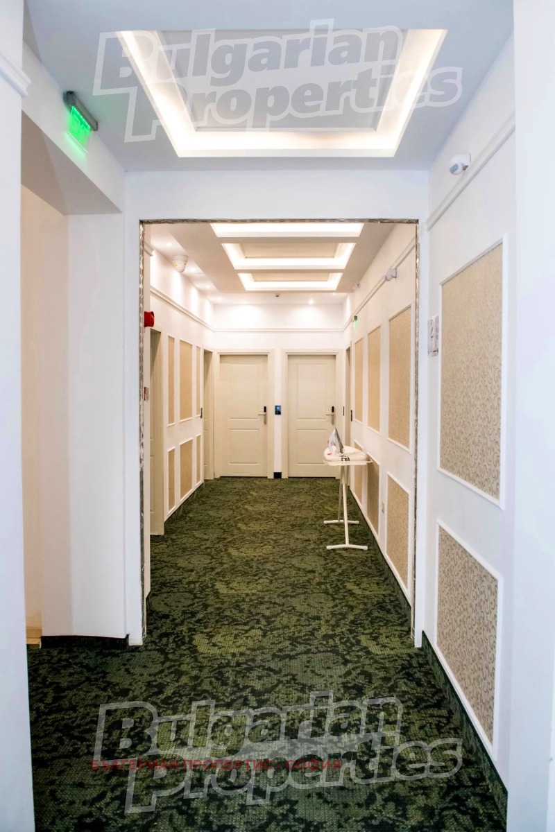 Продава ХОТЕЛ, гр. София, Център, снимка 2 - Хотели - 53153854