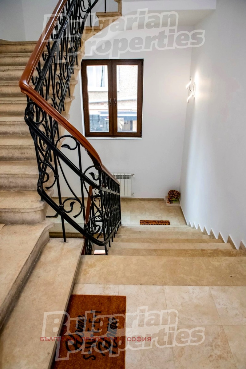 Продава ХОТЕЛ, гр. София, Център, снимка 3 - Хотели - 53153854