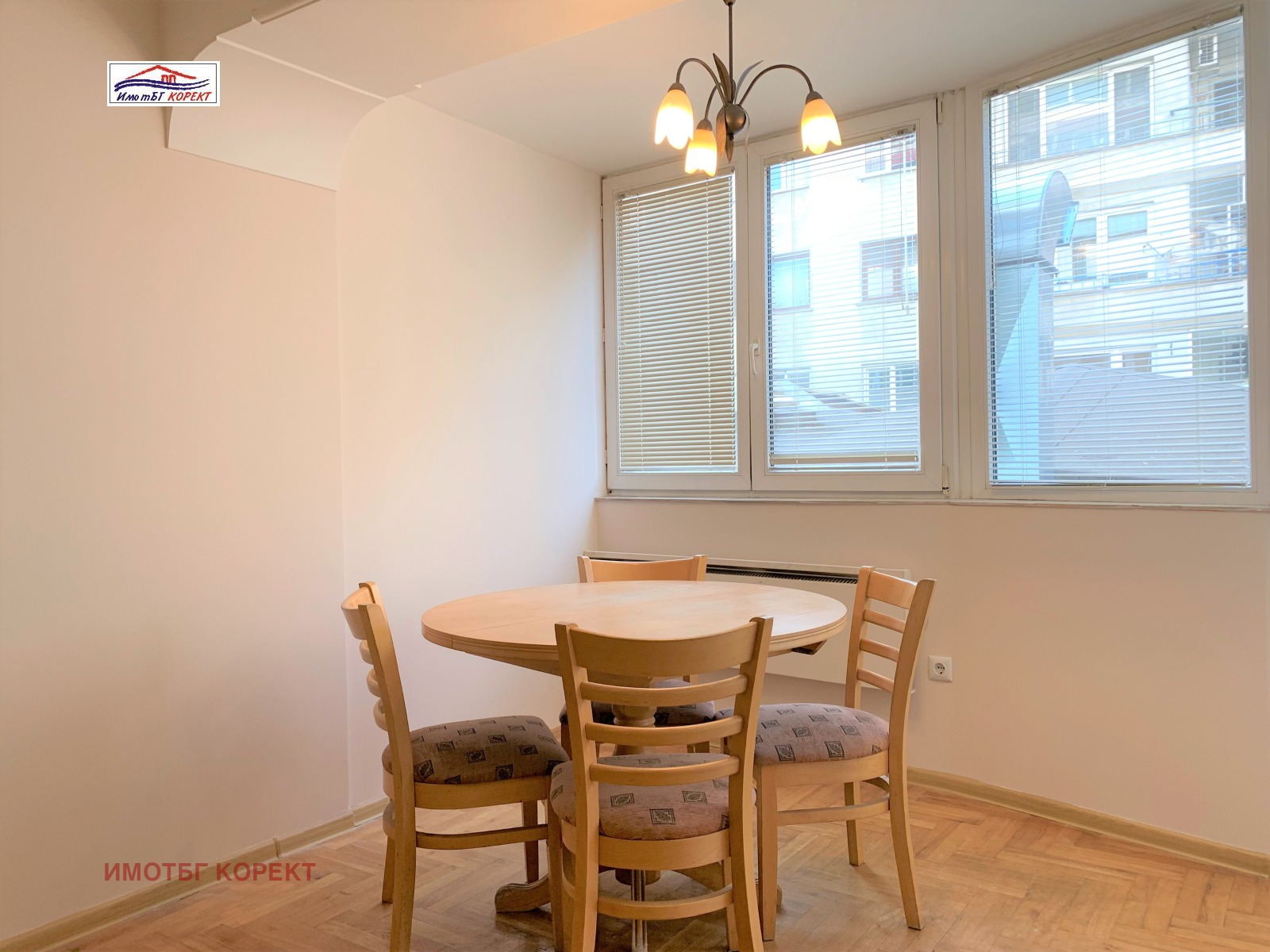 Продава 3-СТАЕН, гр. София, Хиподрума, снимка 2 - Апартаменти - 49369514