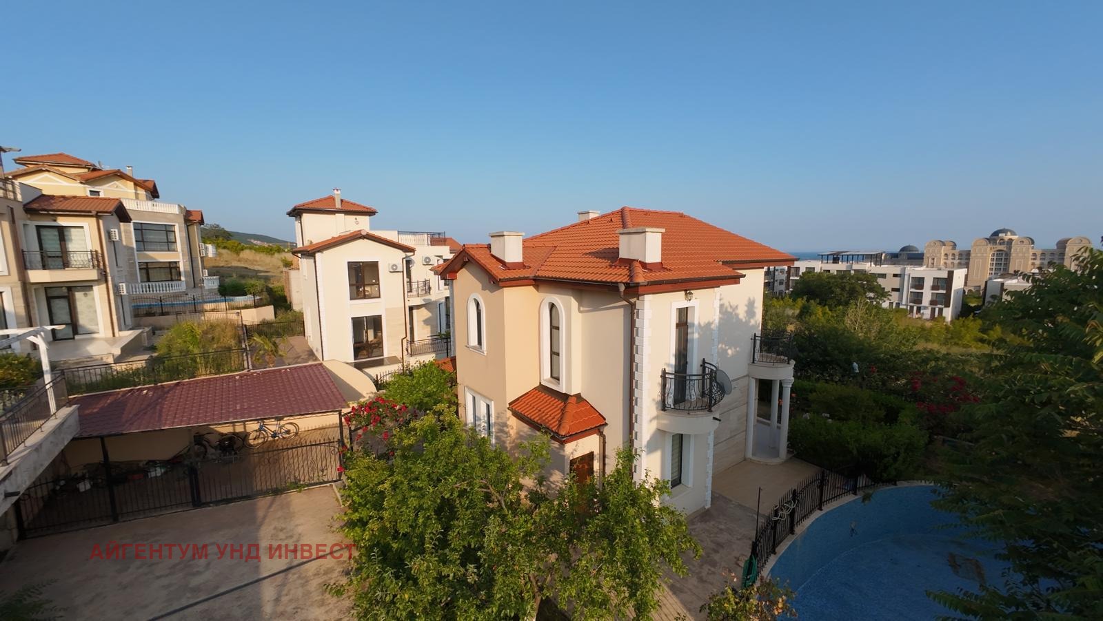 Продава КЪЩА, гр. Свети Влас, област Бургас, снимка 3 - Къщи - 55171014