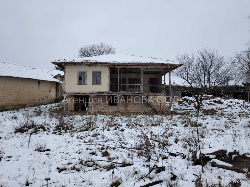 Продава КЪЩА в област Търговище, с. Еленово - 70 кв.м / 12 900 € » 25 230.21 лв., АГЕНЦИЯ ИВАНОВА ООД