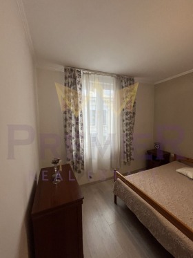 2 camere da letto Tsentar, Sofia 12