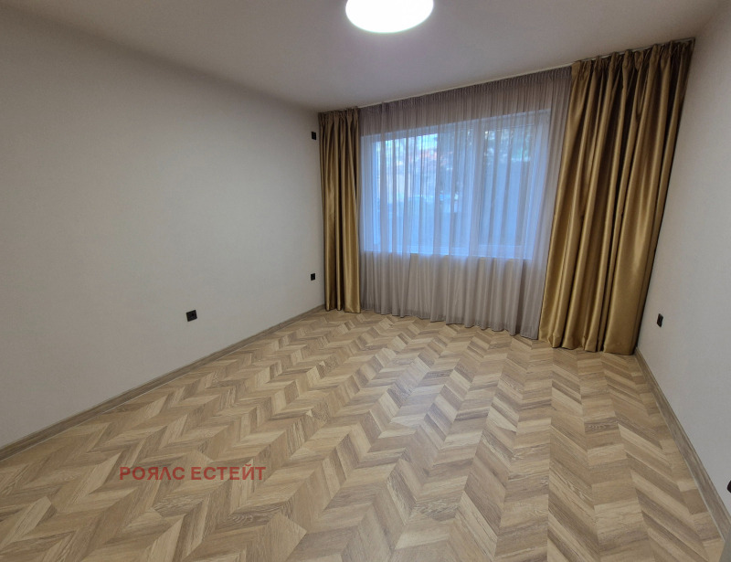 Продава 3-СТАЕН, гр. Стара Загора, Център, снимка 7 - Апартаменти - 53025265