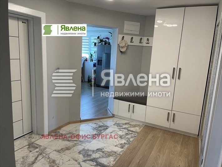 Продава МНОГОСТАЕН, гр. Бургас, Възраждане, снимка 5 - Aпартаменти - 47962109