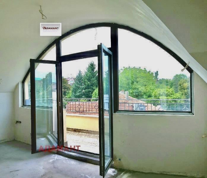 In vendita  3 camere da letto Sofia , Ovcha kupel , 230 mq | 48759081