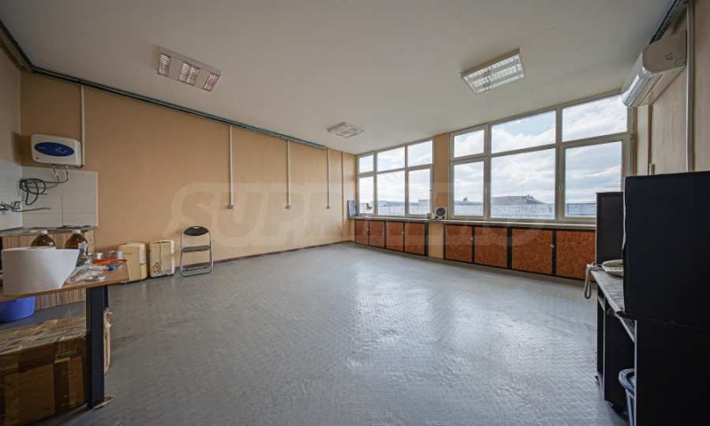 Te koop  Kantoor Sofia , Moderno predgradie , 850 m² | 46555867 - afbeelding [10]