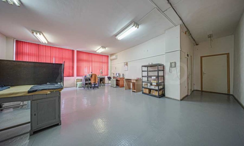 Te koop  Kantoor Sofia , Moderno predgradie , 850 m² | 46555867 - afbeelding [5]