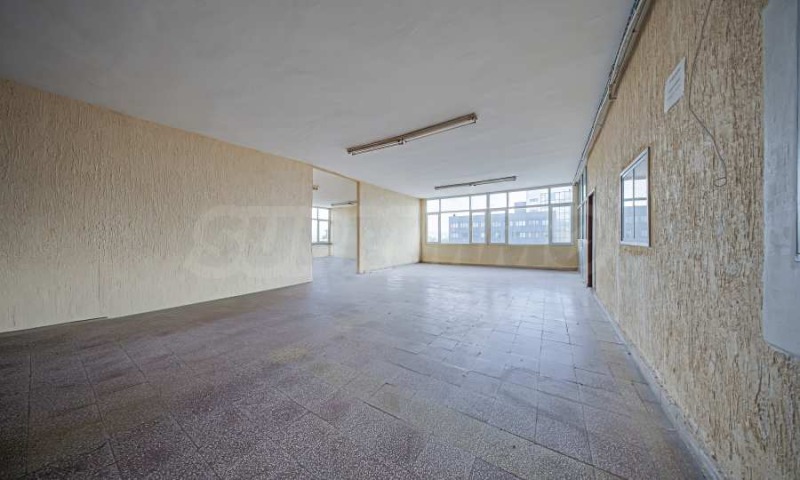 Te koop  Kantoor Sofia , Moderno predgradie , 850 m² | 46555867 - afbeelding [17]
