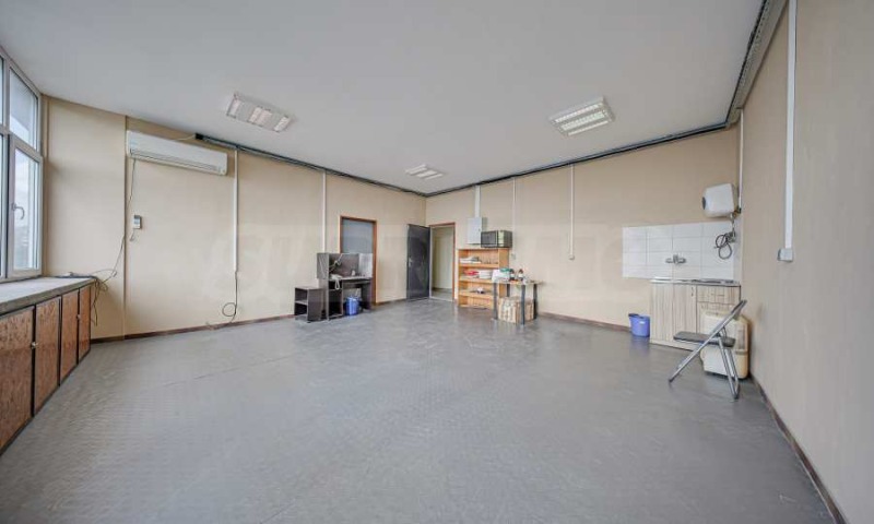 Te koop  Kantoor Sofia , Moderno predgradie , 850 m² | 46555867 - afbeelding [16]