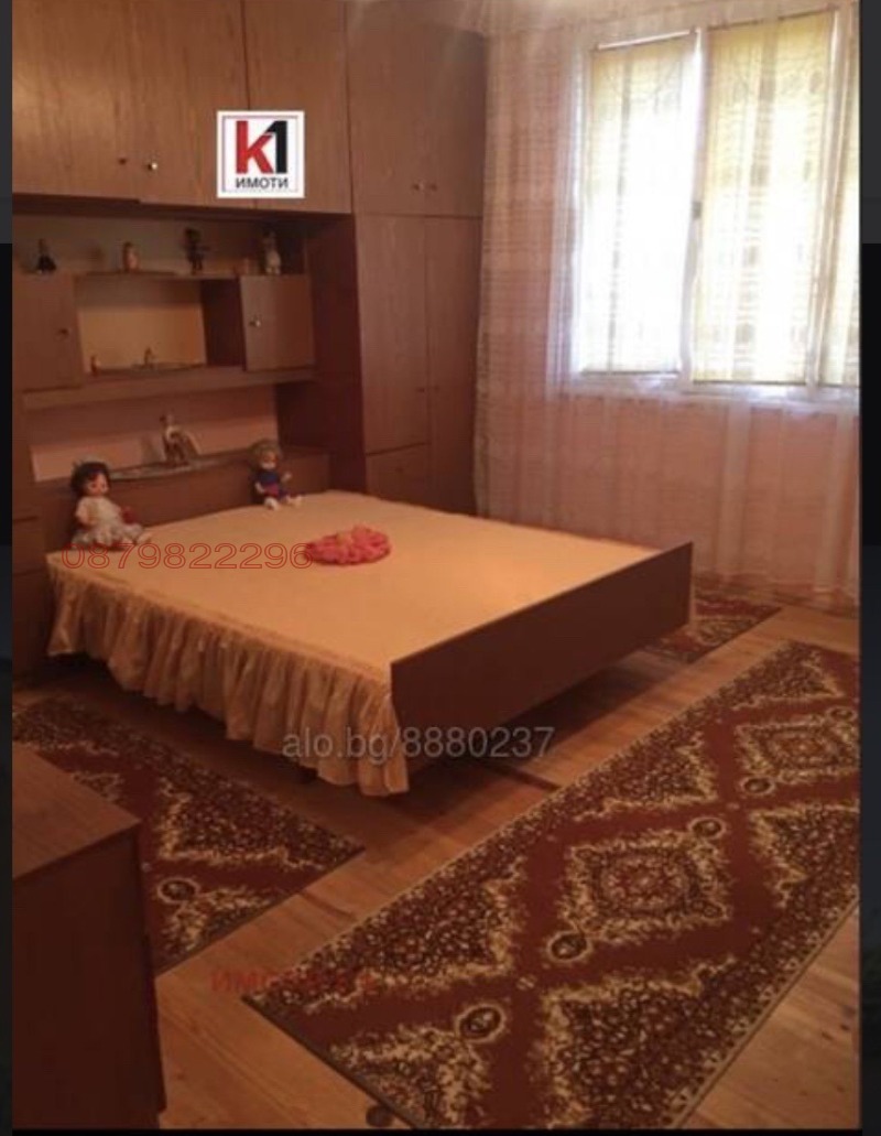 Продава ЕТАЖ ОТ КЪЩА, гр. Пещера, област Пазарджик, снимка 10 - Етаж от къща - 53508565