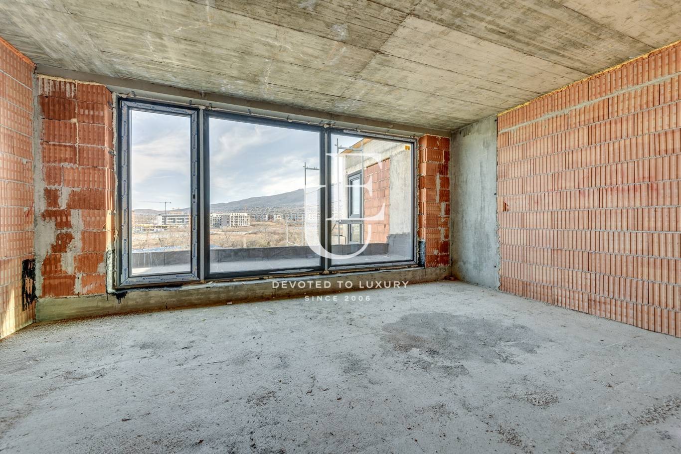 Продава МНОГОСТАЕН, гр. София, Манастирски ливади, снимка 2 - Апартаменти - 54064435