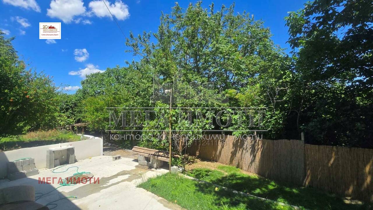 Продава КЪЩА, гр. Бургас, Банево, снимка 2 - Къщи - 55085848