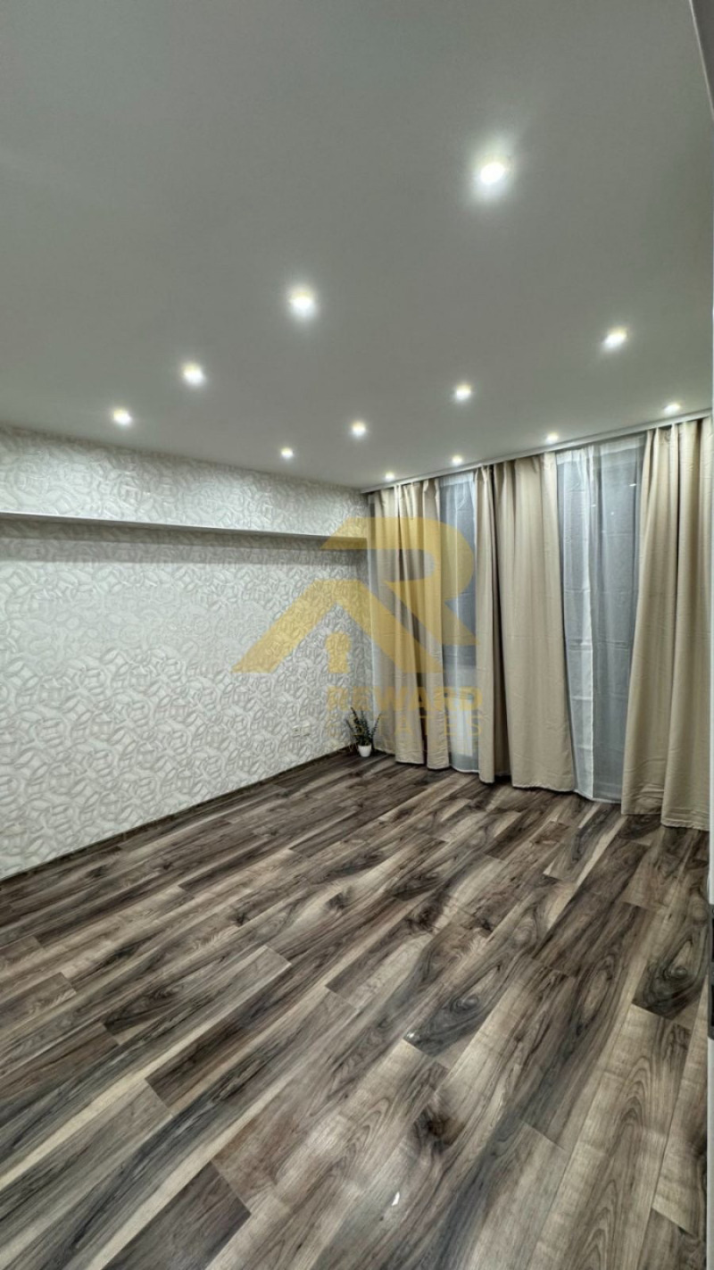 Til salgs  1 soverom Sofia , Lagera , 70 kvm | 90155170 - bilde [2]