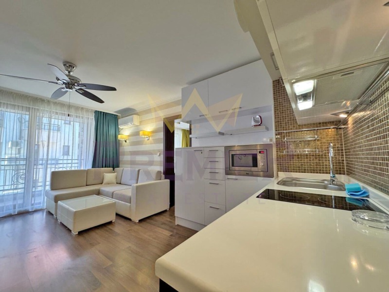 Продава  2-стаен, област Бургас, гр. Поморие •  115 000 EUR • ID 59050283 — holmes.bg - [1] 