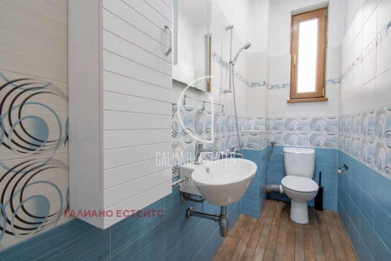 Na prodej  1 ložnice Sofia , Centar , 85 m2 | 52323129 - obraz [10]