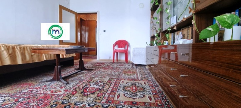 En venta  2 dormitorios Pazardzhik , Zapad , 82 metros cuadrados | 70993018 - imagen [2]