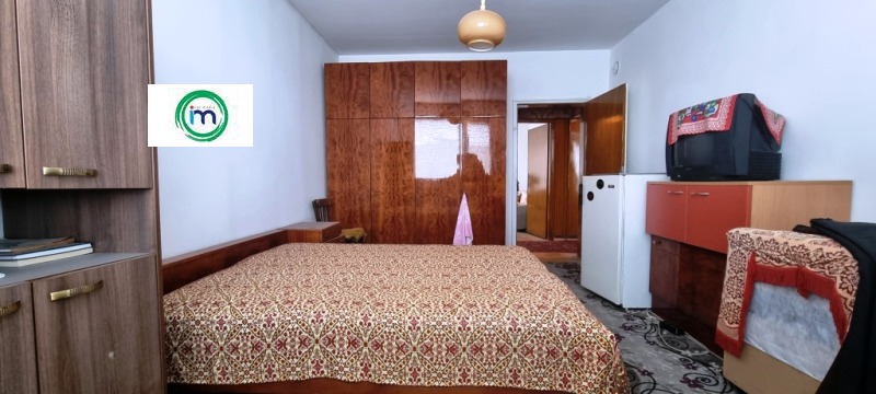 En venta  2 dormitorios Pazardzhik , Zapad , 82 metros cuadrados | 70993018 - imagen [4]