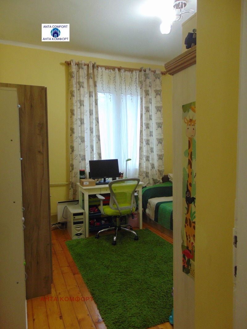 Eladó  2 hálószobás Sofia , Centar , 70 négyzetméter | 72723189 - kép [5]