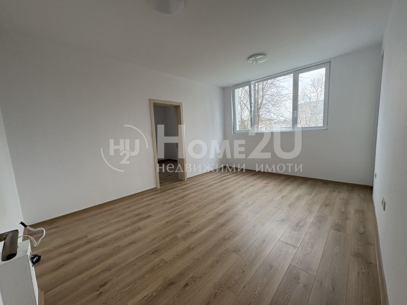 Продава 3-СТАЕН, гр. Варна, Базар Левски