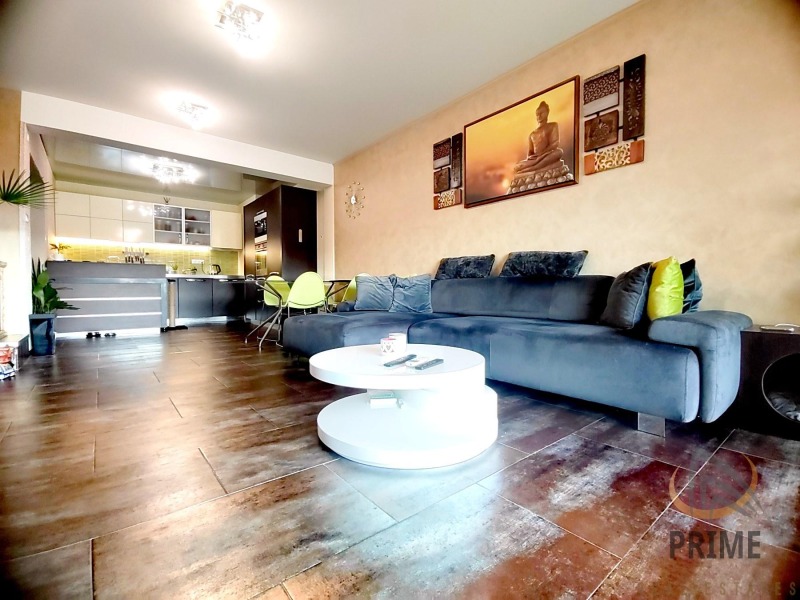 Продава 3-СТАЕН, гр. Бургас, Лазур, снимка 3 - Апартаменти - 53508137