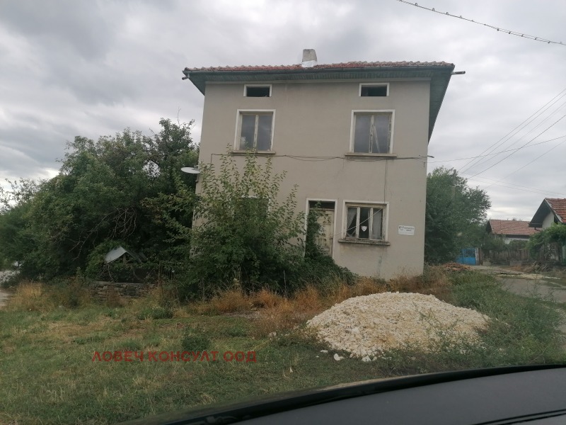 На продаж  Будинок область Ловеч , Горно Павликене , 140 кв.м | 30979378