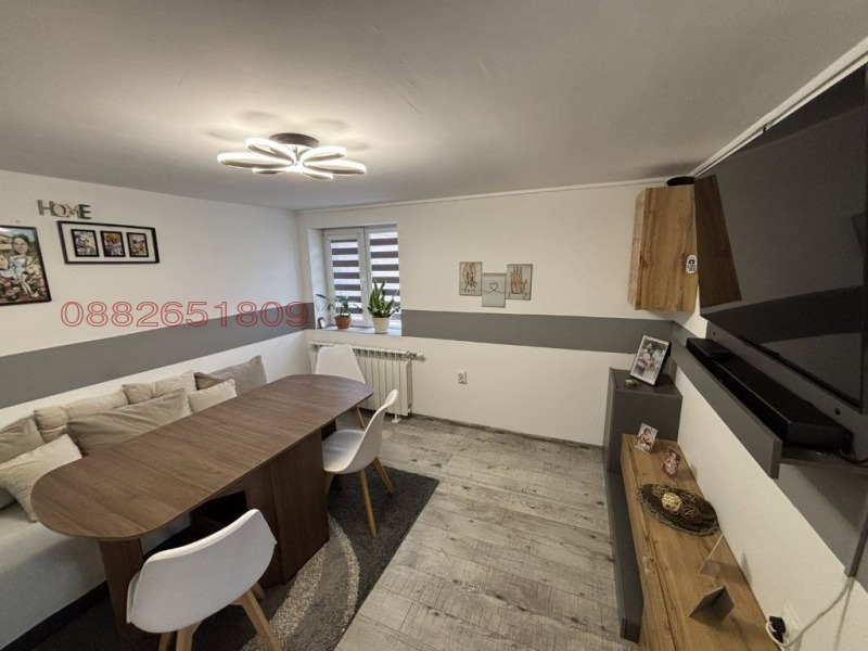 Продава КЪЩА, с. Червена вода, област Русе, снимка 10 - Къщи - 53150863