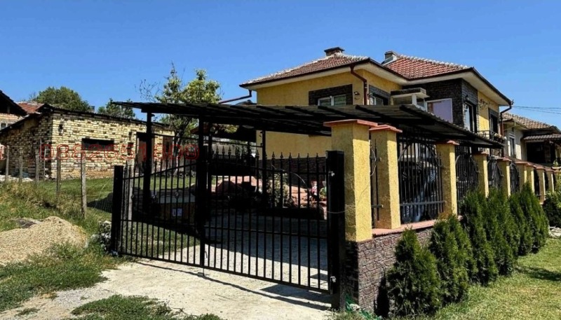 Продава КЪЩА, с. Червена вода, област Русе, снимка 14 - Къщи - 53150863