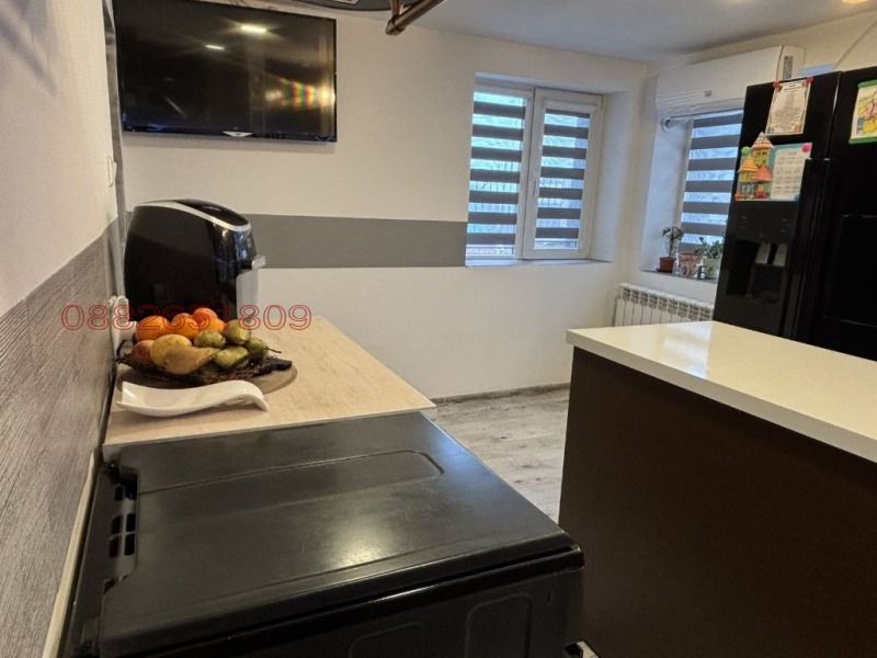 Продава КЪЩА, с. Червена вода, област Русе